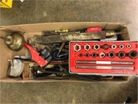 BOX LOT TAP AND DIE, MISC