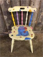 PAINTED CHILDRENS CHAIR