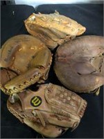 COLLECTION OF VINTAGE LEATHER BASEBALL GLOVES