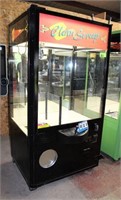 Clean Sweep Claw Machine, Coin & Bill Operated,