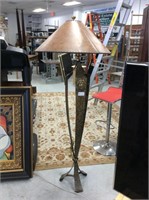 Floor lamp