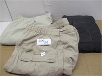 Assorted Pants Size 32