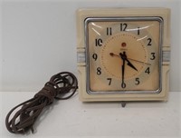 Deco Telechron electric wall clock
