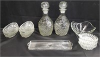 Misc. glass pieces in box lot