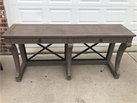 Bassett Furniture Console Table with Drawers