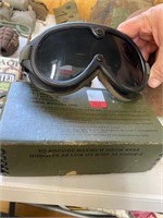 Military goggles