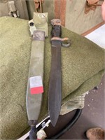 Italian bayonet knife in sheath