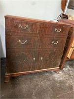 RCA Victor stereo/turn table in cabinet