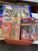 USA 1992 basketball figurines, etc