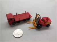 Lesney Matchbox Forklift & Pipe Truck  Red