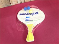 Smashball 2 Paddles and 3 Ball Set