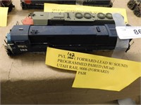 VINTAGE PROGRAMMED PAIR HO SCALE TRAIN ENGINES