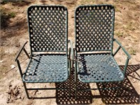 (2) Green Outdoor Folding Chairs