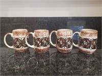 4 Decorative Mugs