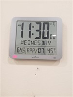 Wall Thermometer/Clock