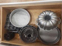 Bunt Cake Pans of all sizes