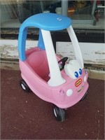Little Tikes Princess Cozy Coupe Ride-On Toy