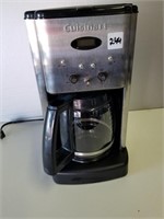 Cuisinart Coffee Maker DCC-1200, powers on