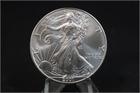 2001 1oz .999 United States Silver Eagle