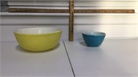 2-Pyrex Bowls