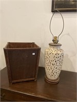 Vintage lamp and wooden trashcan