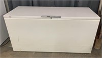 LARGE CHEST FREEZER 26 Cubic Feet w/ Extra