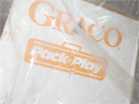 Graco pack N play, BACK PORCH