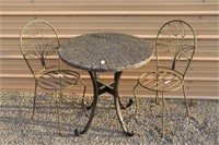 Round patio table & 2 chairs