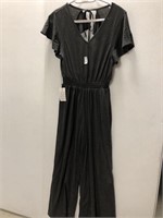 WOMEN'S JUMPSUIT SIZE EXTRA SMALL