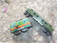 2" Tin wind up trolley and plastic train car SHED