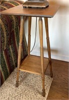 Oak End Table Plant Stand