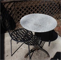 Outdoor Patio Table & 2 Chairs
