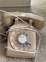 L - Vintage Rotary Phone