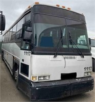 2005 Motor Coach Industries Bus - EXPORT ONLY