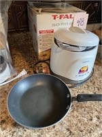 LIKE NEW T-FAL SNACK FRYER - FRYPAN