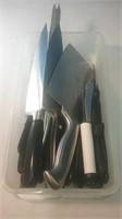 Rubber tub of Chef's knives and other knives