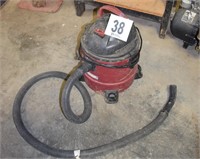 Shop Vac - 20" Tall