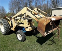 Ford Tractor - Diesel w/ Loader,PTO, 3 pointe a