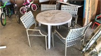 Outdoor Table and Chairs (4 cnt)