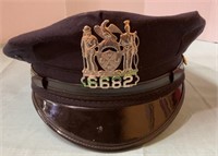 Vintage officers hat with badge and buttons(642)