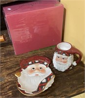 Waterford Holiday Heirlooms - plaid Santa plate