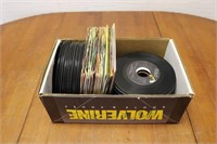 Large Assortment of Vintage 7" Vinyls