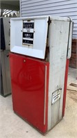 1960s Red & White Gas Pump
