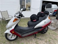 2008 Znen Moped two passenger, just put in a new