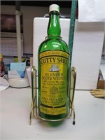 Vintage Cutty Sark Blended Scots Whisky Bottle &