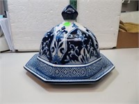 Beautiful Blue & White Covered Stoneware Cheese