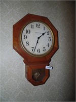 Antique Ingraham Regulator Clock w/ Key