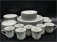 Claremont Porcelain China Dishes : (8) Dinner