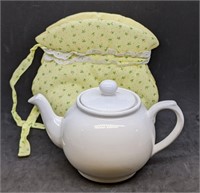 Arthur Wood - England - Bachelors Teapot