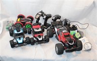 4 RC cars, remotes and parts - Store Returns